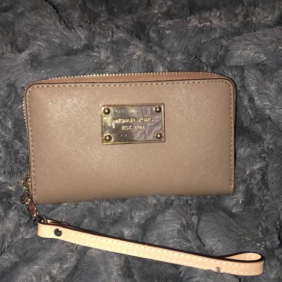 MICHAEL Michael Kors Handbags - Michael Kors - Signature Jet Set Medium Wristlet